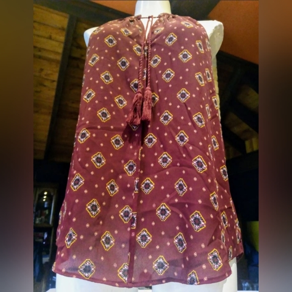 Woman Large sheer blouse - Picture 2 of 7